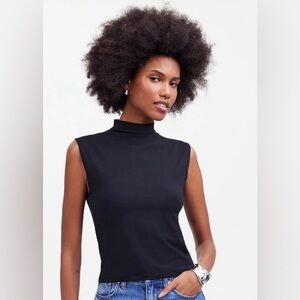 Madewell Womens Black Funnelneck Cropped Muscle Tee